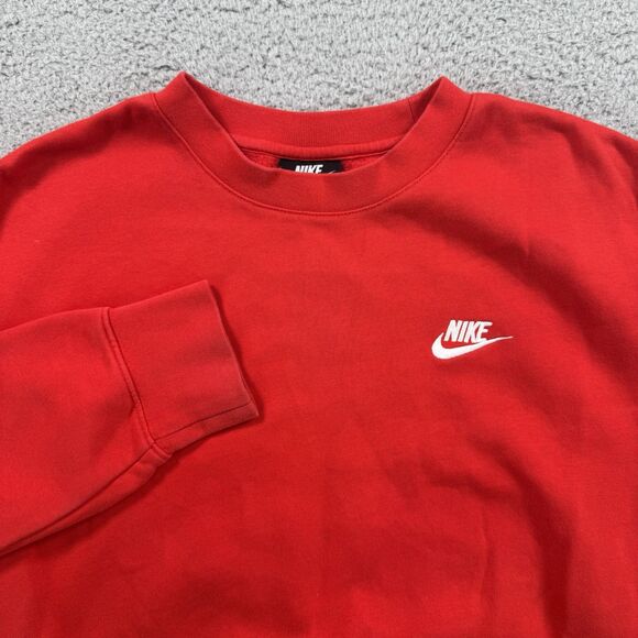 Nike Sweatshirt Men’s S Red Sportswear Club Fleece Crewneck - Picture 1 of 9